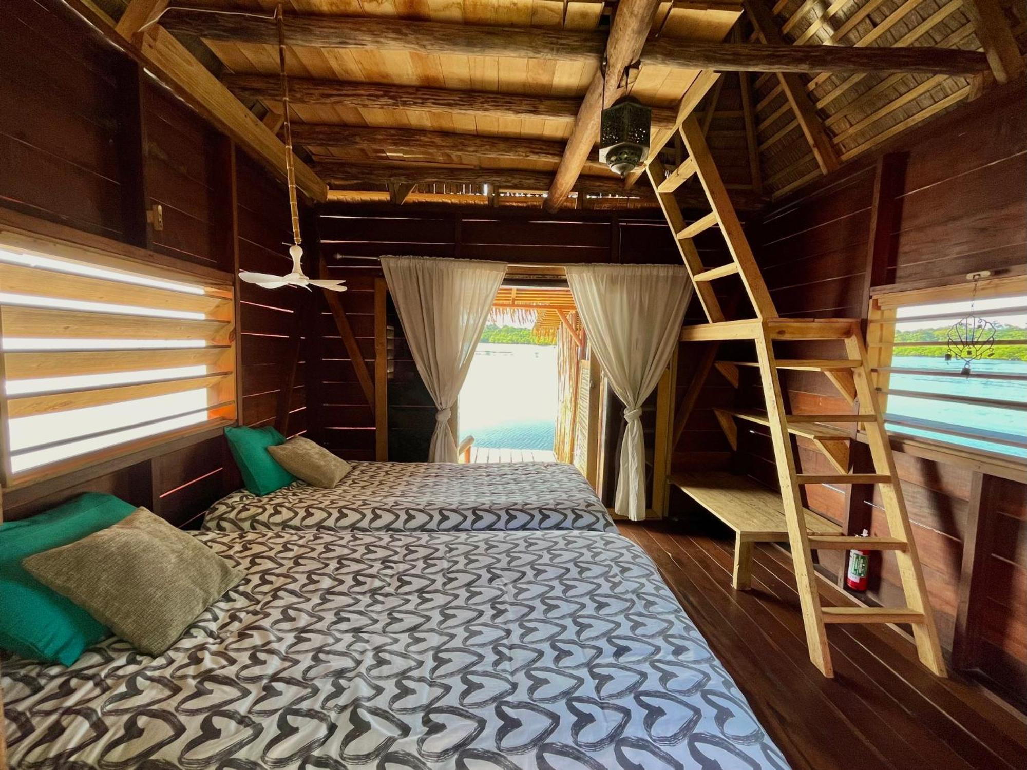 Urraca Monkey Island Eco Resort (Adults Only) Punta Laurel Room photo